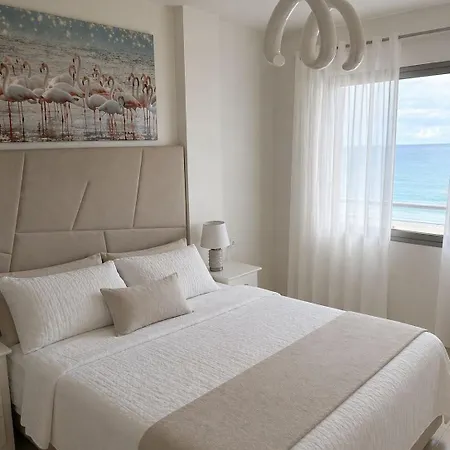Locos With A Sea View By The Apartamento Torrevieja
